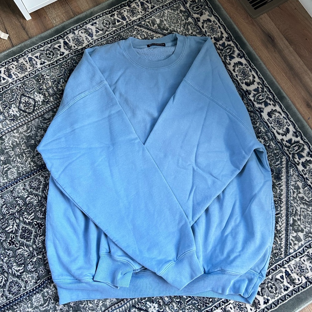 Brandy Melville Crewneck